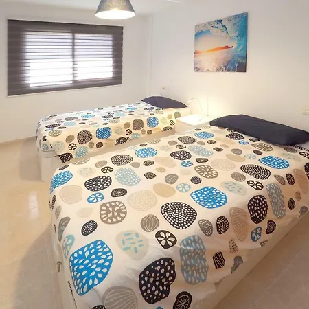 La Perla: Sea View And Pool Appartement *